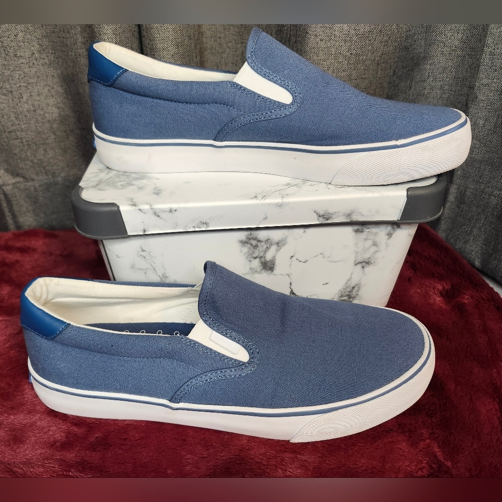 Lugz Slip-On Canvas Sneakers